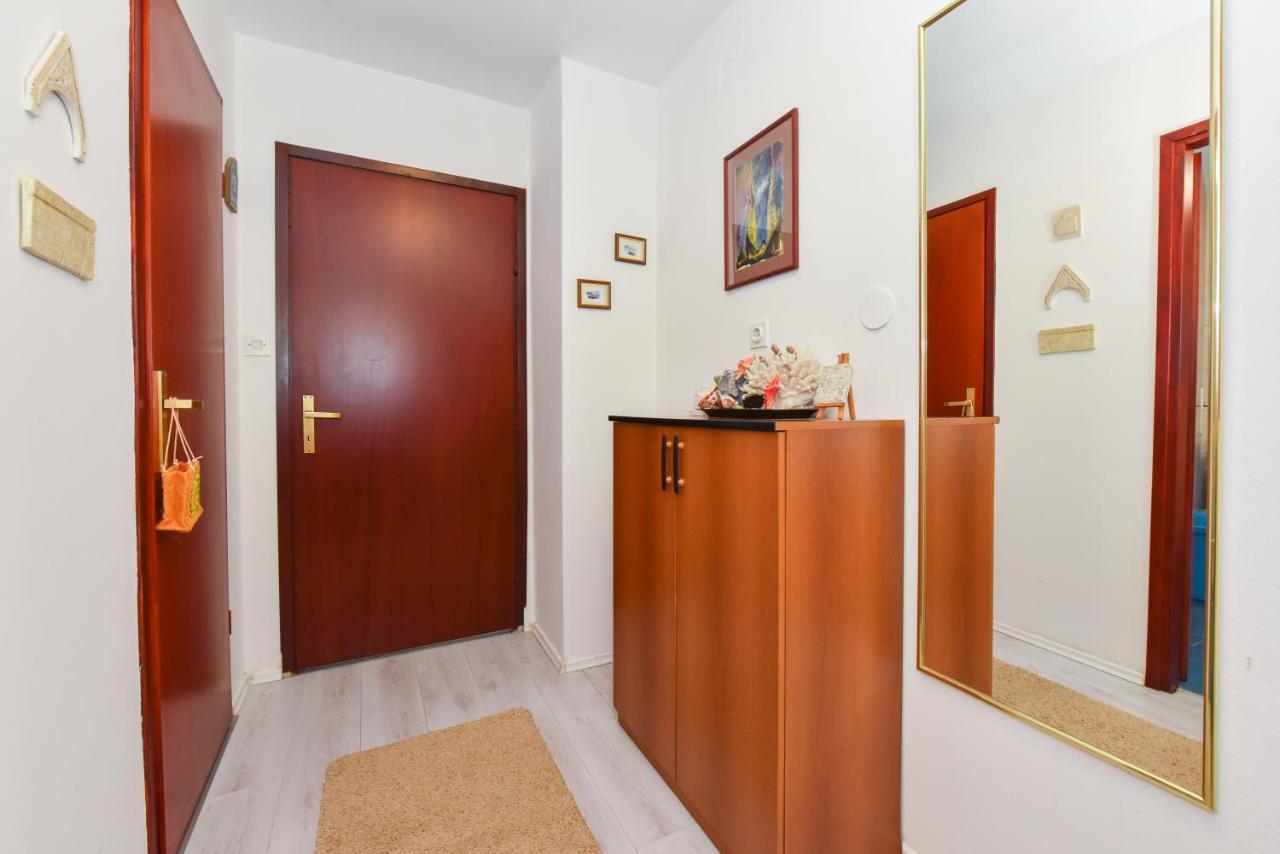Lovely Apartment In The Groundfloor Zara Esterno foto