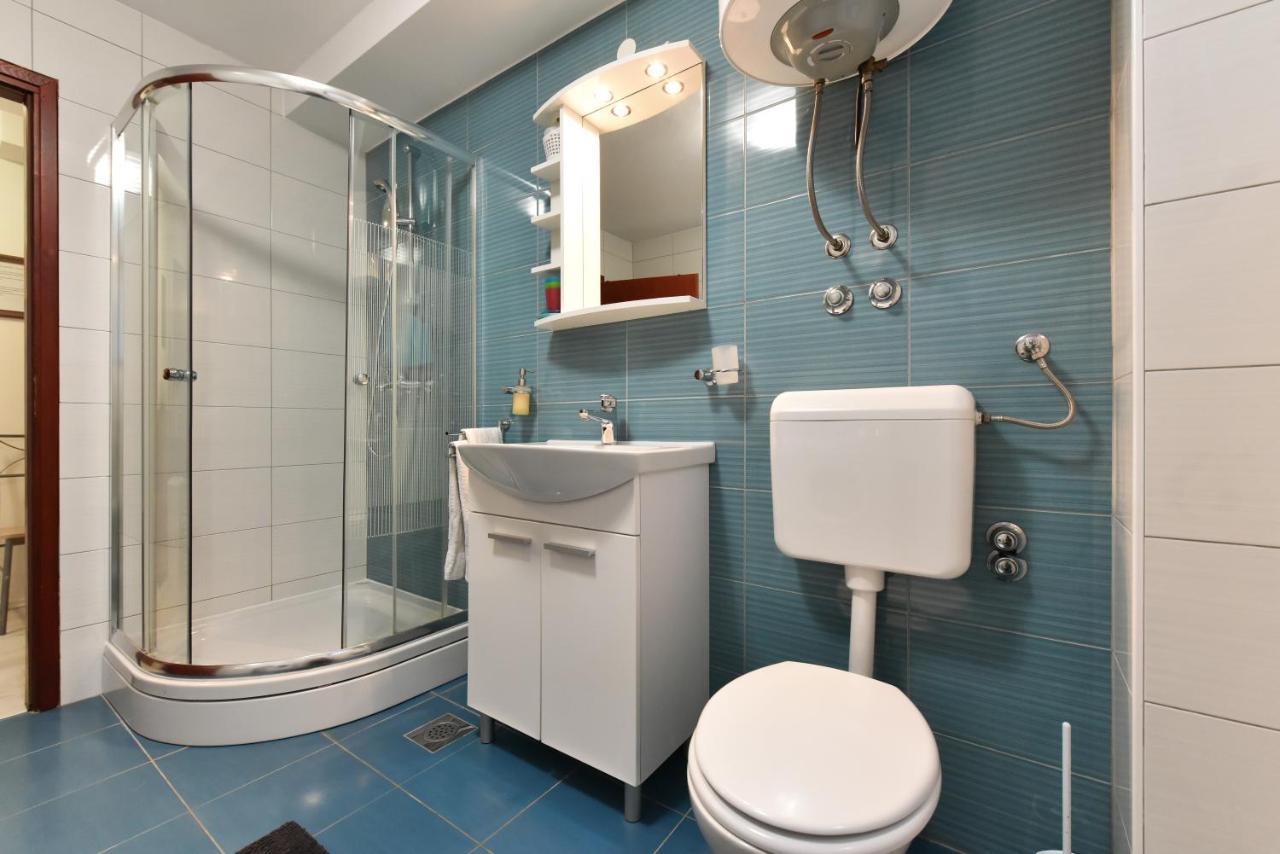 Lovely Apartment In The Groundfloor Zara Esterno foto