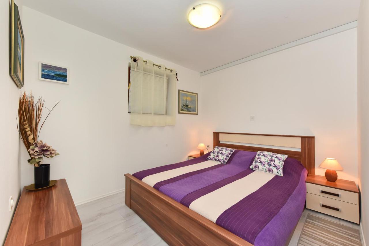 Lovely Apartment In The Groundfloor Zara Esterno foto