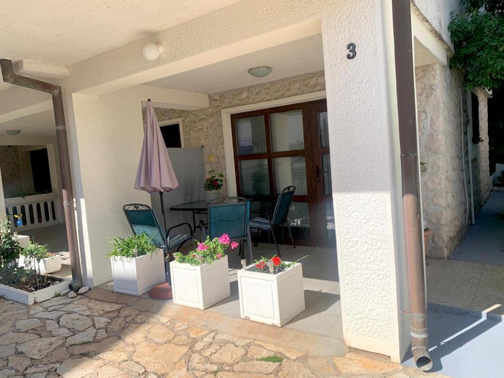 Lovely Apartment In The Groundfloor Zara Esterno foto